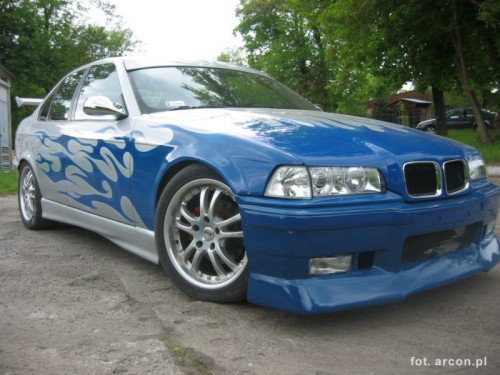 BMW.jpg